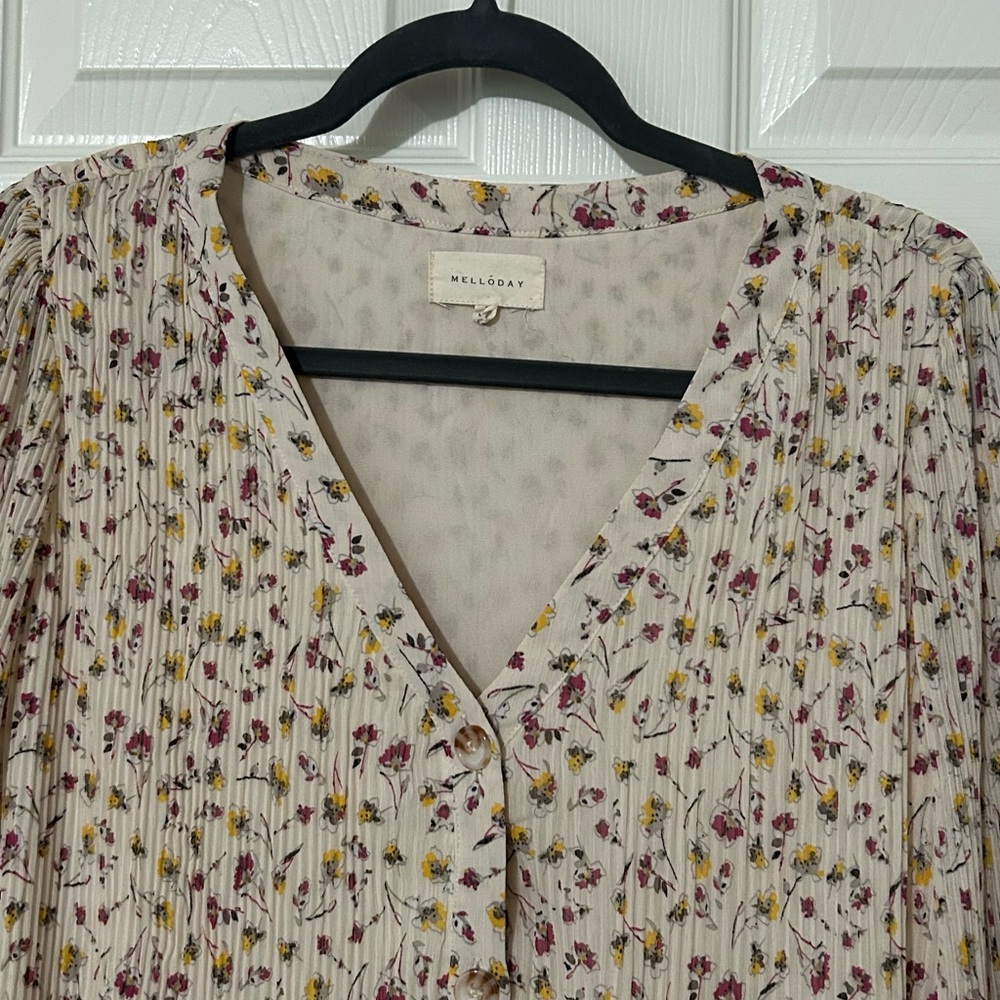 Floral top